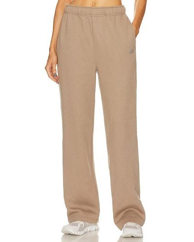 Alo Yoga Straight-leg pants for Women, Online Sale up to 50% off
