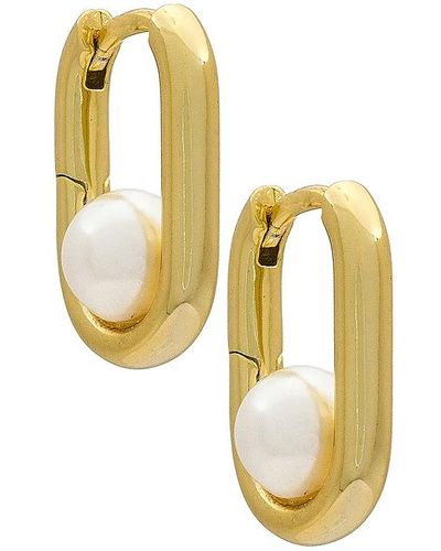 By Adina Eden Oval & Pearl Huggie Earring - Metallic