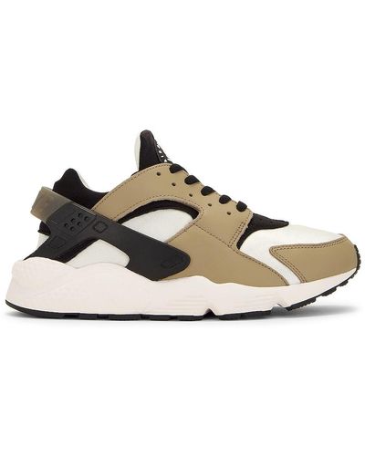 Nike Air Huarache Sneakers for Men - Up to 56% off | Lyst - Page 2
