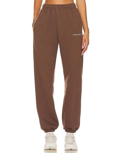 7 DAYS ACTIVE Organic Fitted Sweat Pants - Brown