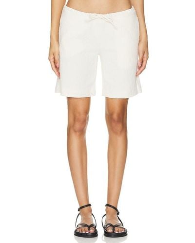 Musier Paris Latte Long Shorts - White