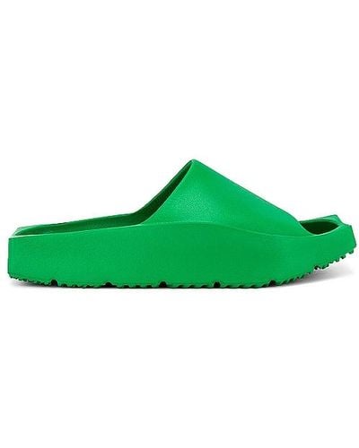Nike Hex Slide Sandal - Green