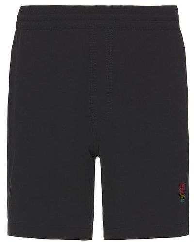 Topo Global Shorts - Black
