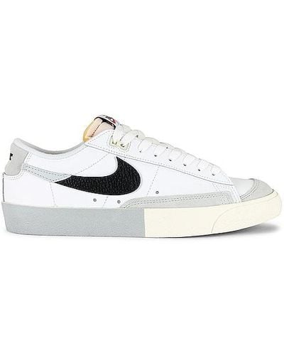 Nike Blazer Low '77 Sneaker - White