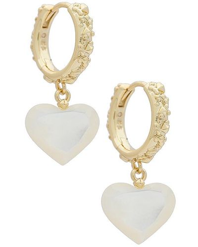 Kendra Scott Pendientes de corazón penny heart - Blanco