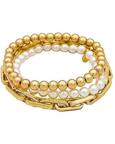 Shashi Alexandria Pearl Bracelet - Metallic
