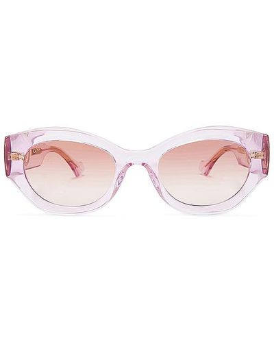 Gucci La Piscine Oval Sunglasses - Pink