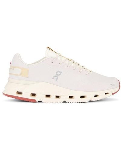 On Shoes Cloudnova Form Trainer - White