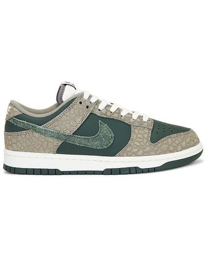 Nike Dunk Low Retro Prm Sneaker - Green