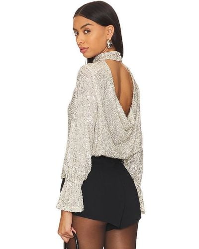 1.STATE Sequin Drape Back Top In Metallic Silver. Size S, Xs. - Natural