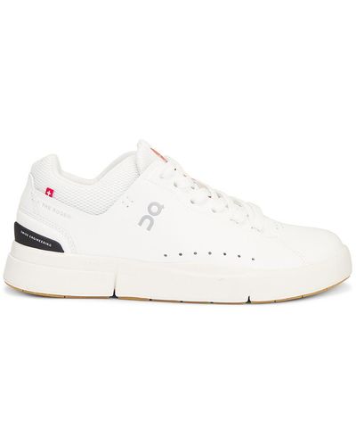 On Shoes The Roger Advantage Sneaker - ホワイト