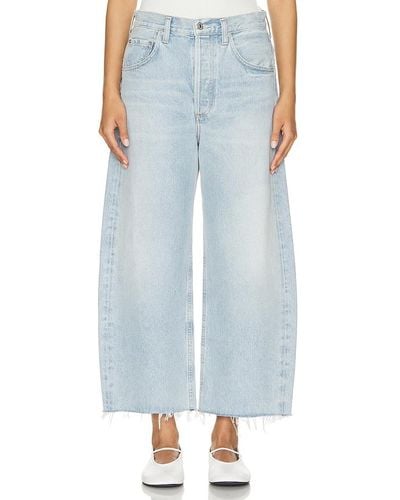 Citizens of Humanity CROPPED-JEANS MIT WEITEM BEIN AYLA - Blau