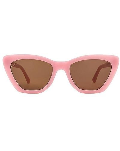 DIFF Camila Sunglasses - Pink