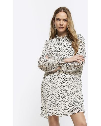 River Island Cream Plisse Leopard Print Shift Mini Dress - White