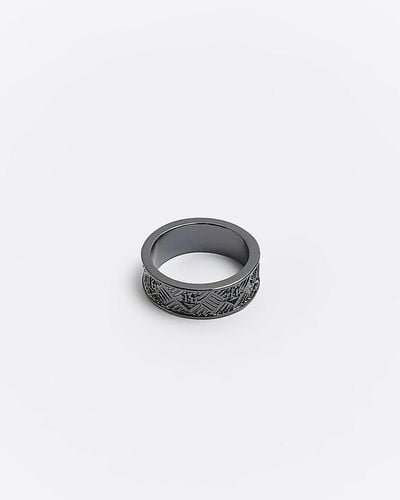 River Island Metal Textured Ring - White