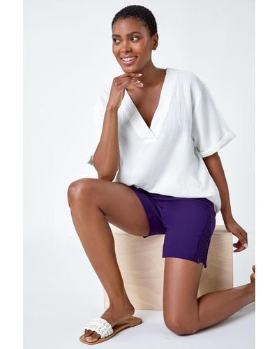 Roman Lace Trim Stretch Shorts - White