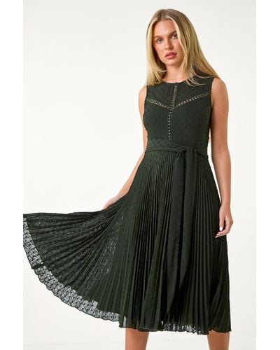 Roman Petite Textured Spot Pleated Dress - Black