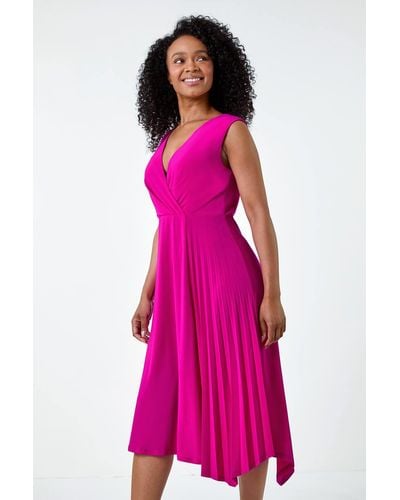 Roman Originals Petite Pleat Detail Stretch Wrap Dress - Pink