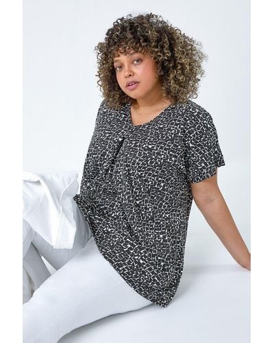 Roman Curve Pleat Front Printed Stretch Top - Grey