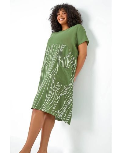 Roman Originals Curve Contrast Print Pocket T-shirt Dress - Green