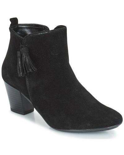 André Tinette Low Ankle Boots - Black