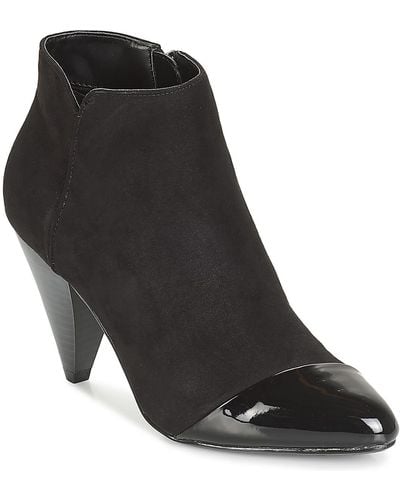 André Faya Low Ankle Boots - Black