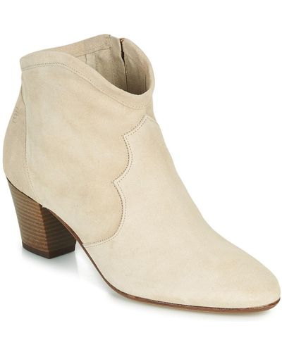 Betty London Oisine Low Ankle Boots - Natural