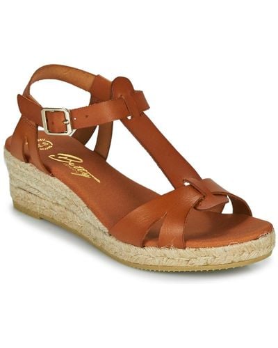 Betty London Espadrilles / Casual Shoes Oborsel - Brown