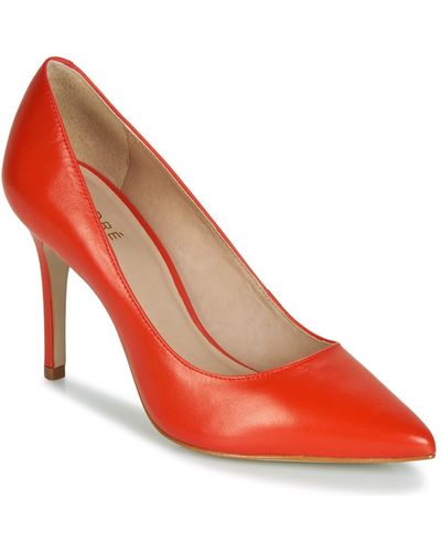 André Conquette Court Shoes - Red
