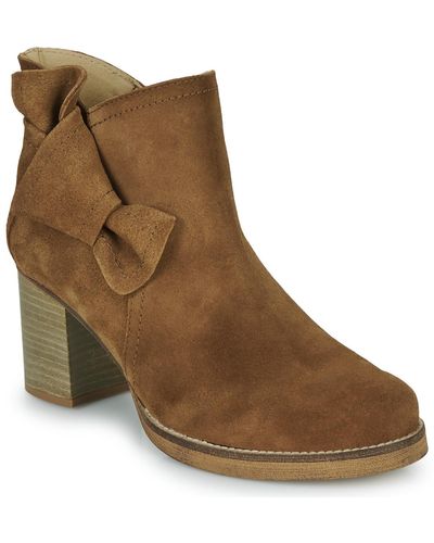 Casual Attitude Hirche Low Ankle Boots - Brown