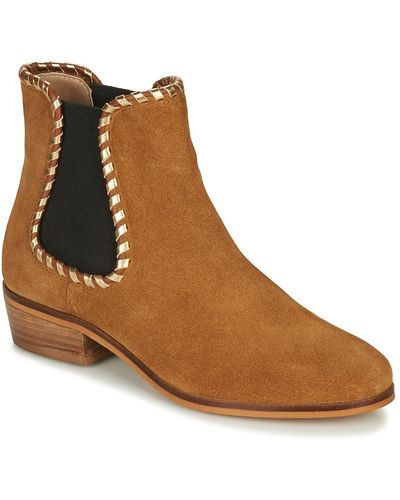 André Brett Low Ankle Boots - Brown