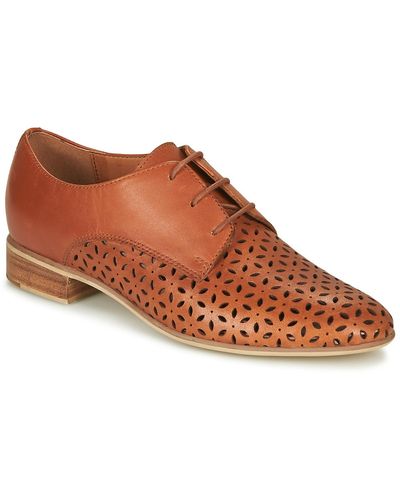 André Barna Casual Shoes - Brown