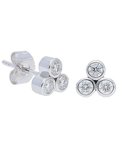 Nephora 14k 0.08 Ct. Tw. Diamond Cluster Plain Earrings - White
