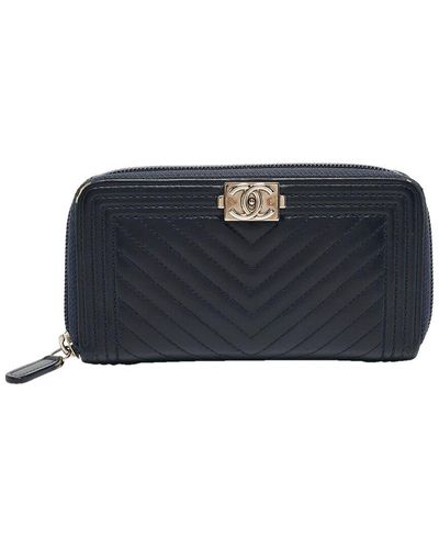 Chanel Leather Single Flap Chevron Boy Zip Around Wallet (Authentic Pre-Owned) - Blue