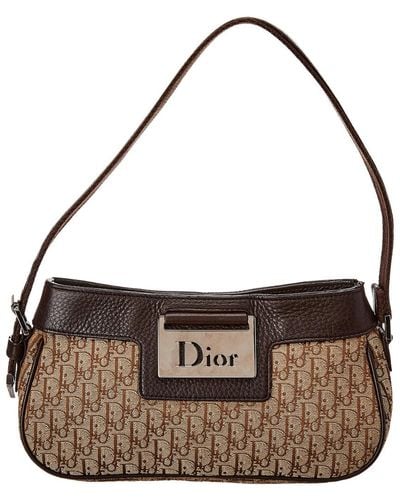 Shop Christian Dior Logo Shoulder Bags (M7600CMVO_M918) by Daloro