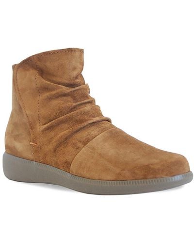 Munro Scout Suede Bootie - Brown
