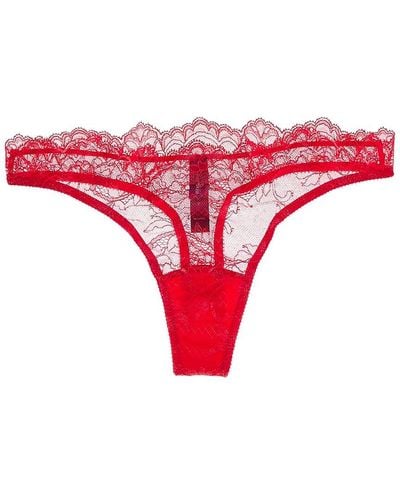 Journelle Anais Thong - Red