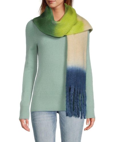 Saks gucci scarf 2025