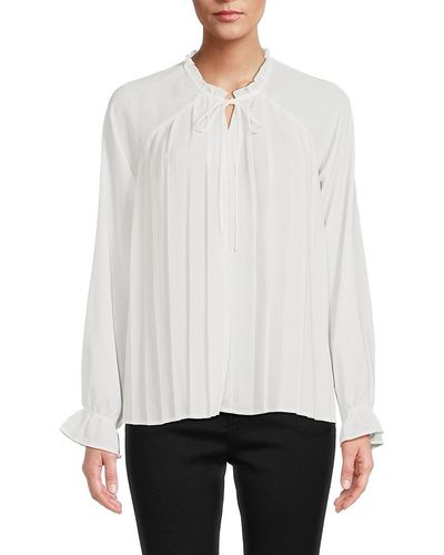 Bobeau Floral Pleated Top - White