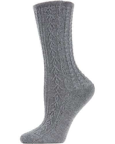 Memoi Classic Day Cable-Knit Crew Socks - Gray