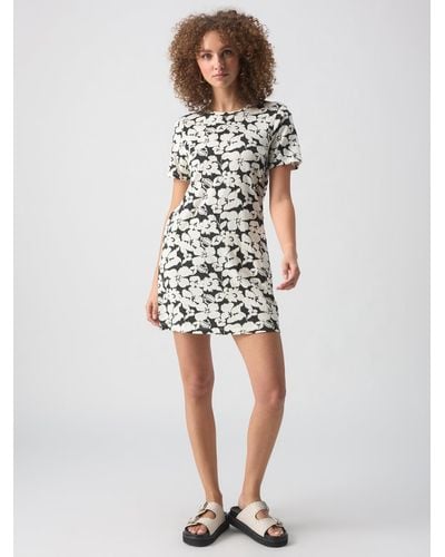 Sanctuary The Only One T-shirt Dress Echo Blooms - White