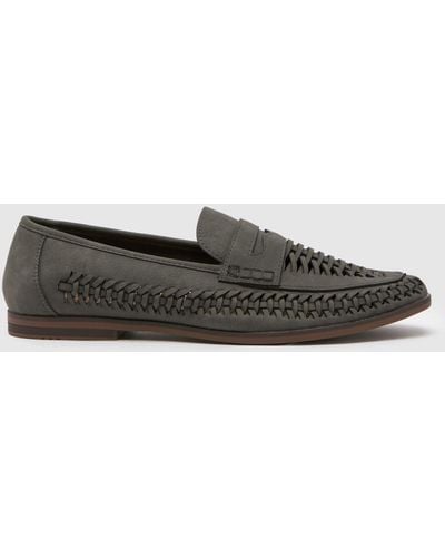 Schuh Reem Woven Loafer Shoes In - Black