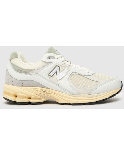 New Balance 2002 Trainers In - White