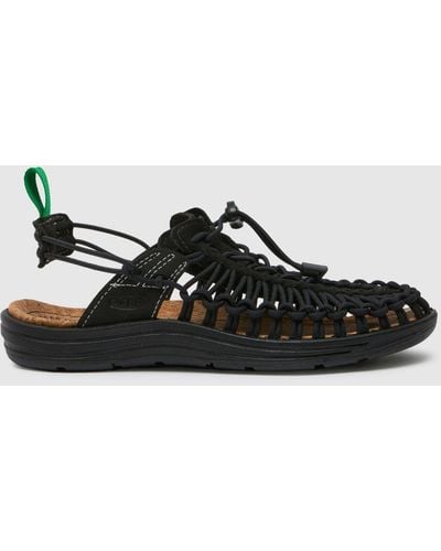 Keen Uneek Convertible Sandals In - Black