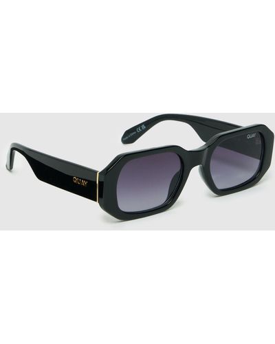 Quay Hyped Up Sunglasses - Black