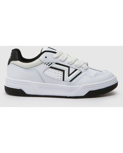 Vans Upland Trainers In - White