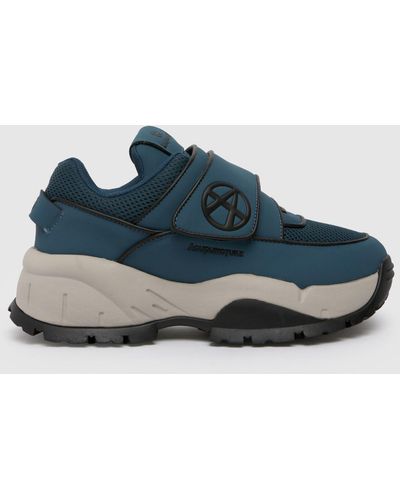 Acupuncture Beefer Trainers In - Blue