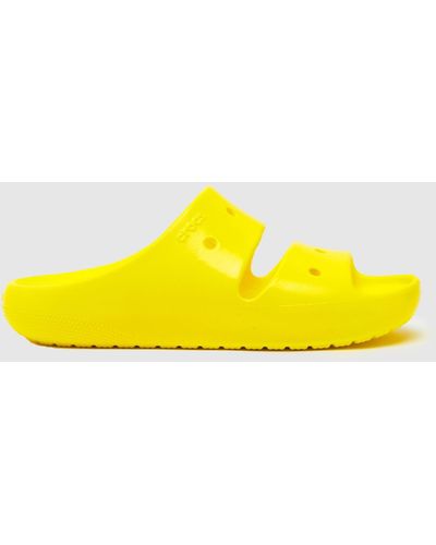 Crocs™ Classic Neon Sandal Sandals In - Yellow