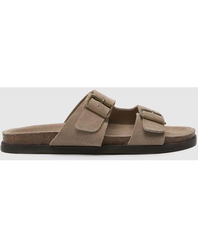 Schuh Santiago Buckle Sandals In - Brown