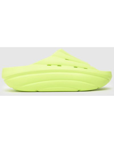 UGG Foamo Slide Sandals In - Yellow